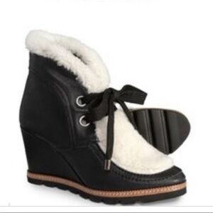 FABIANELLI BLACK WEDGE Sherpa Lace-up ANKLE BOOTS Sz 40 Apres Ski Luxury Winter